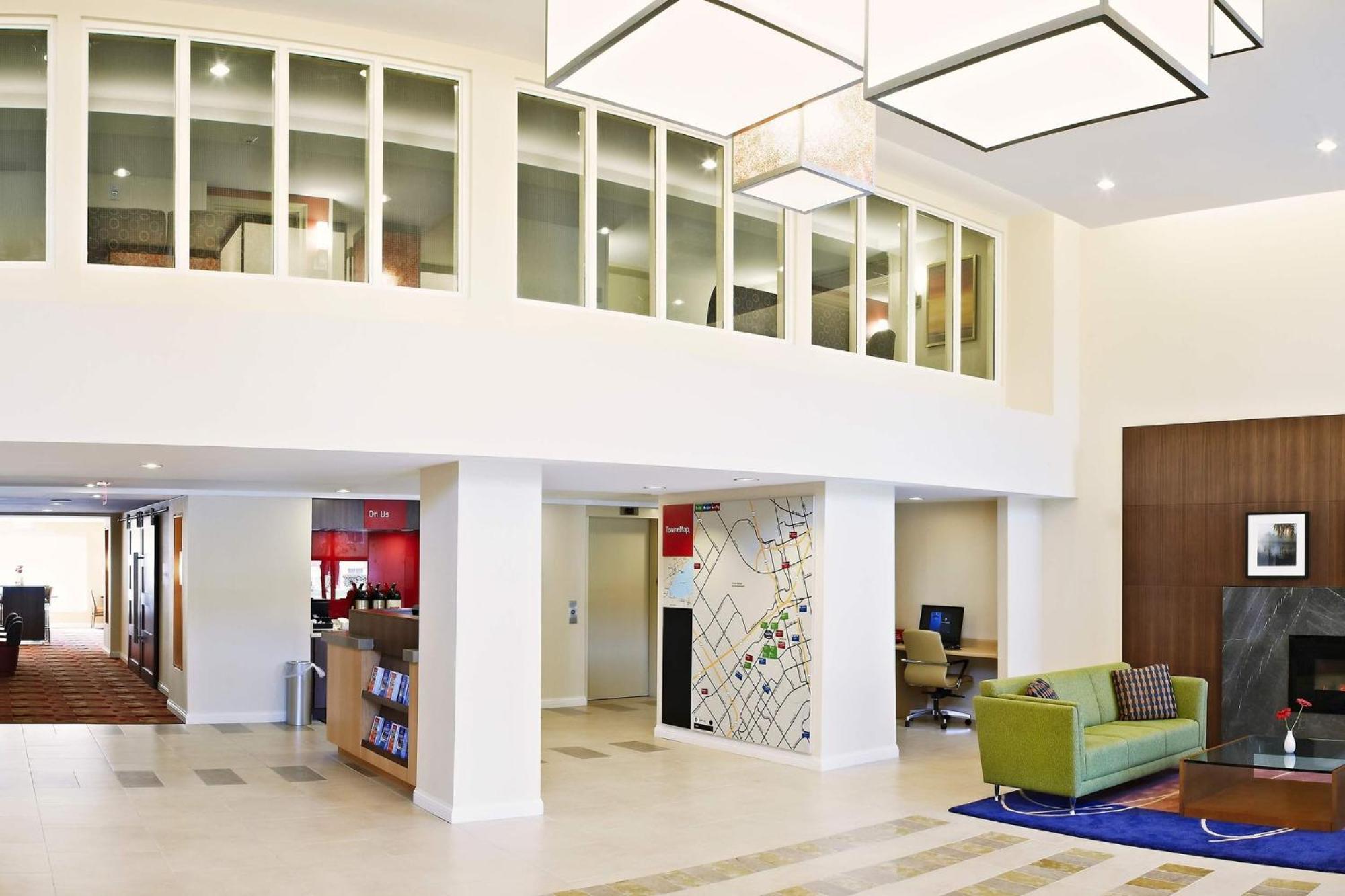 Towneplace Suites By Marriott Mississauga-Airport Corporate Centre Wnętrze zdjęcie