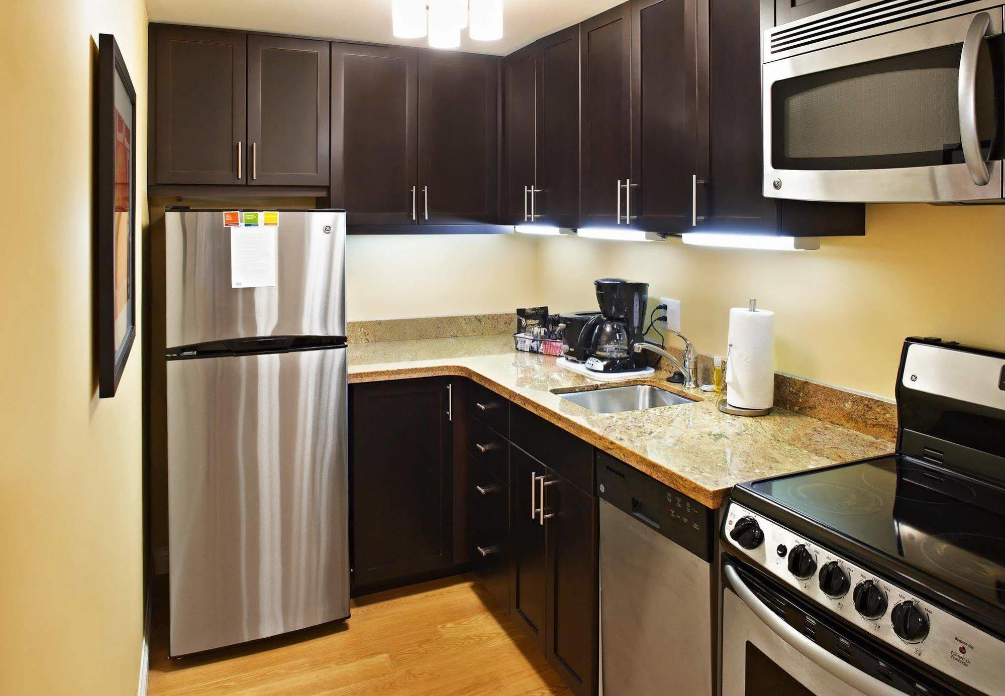 Towneplace Suites By Marriott Mississauga-Airport Corporate Centre Zewnętrze zdjęcie